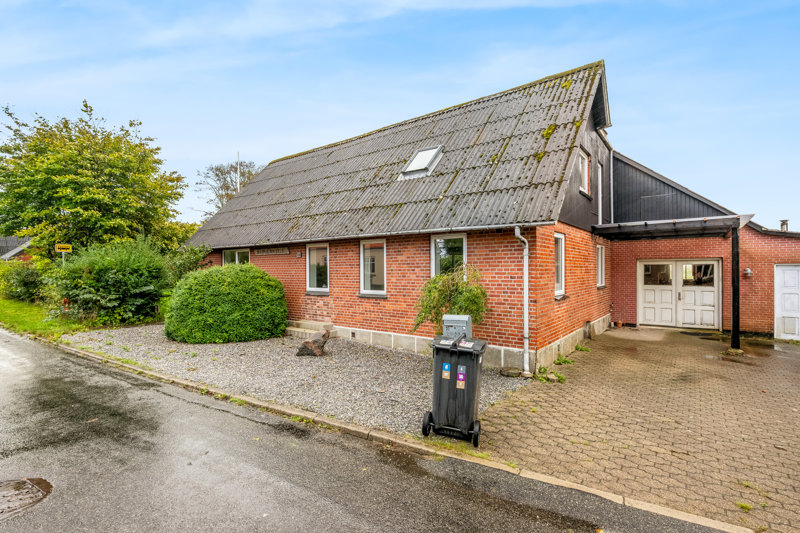 Property image number 1