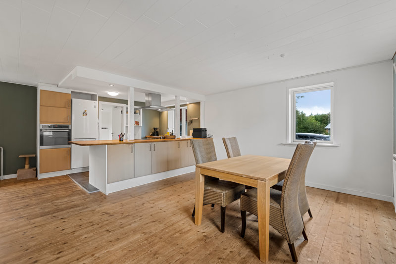 Property image number 6