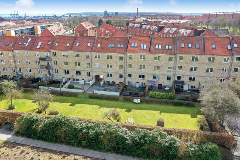 Property image number 2