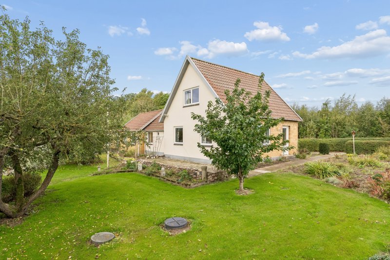 Property image number 2