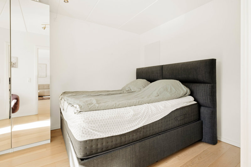 toggle-gallery-image