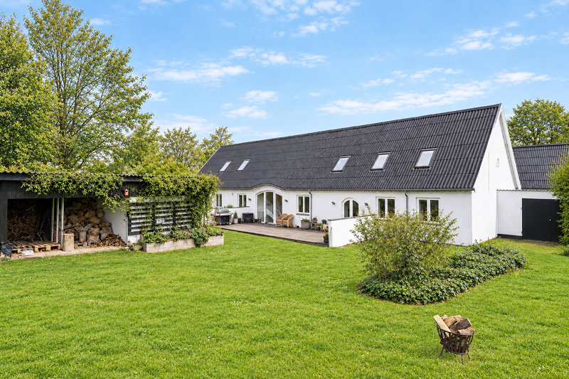 Property image number 2