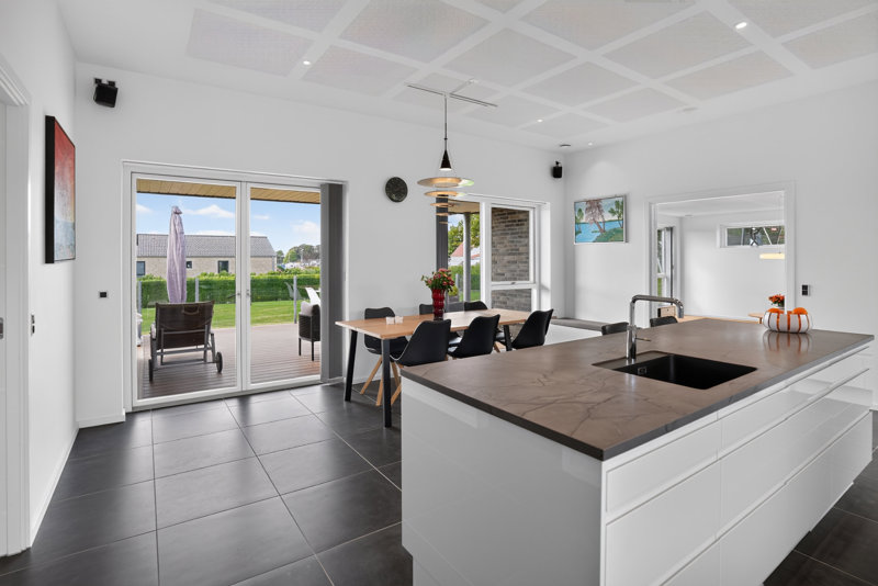 Property image number 2