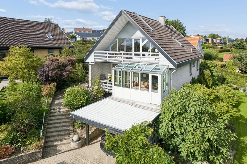 Property image number 2