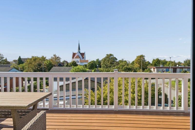 Property image number 2
