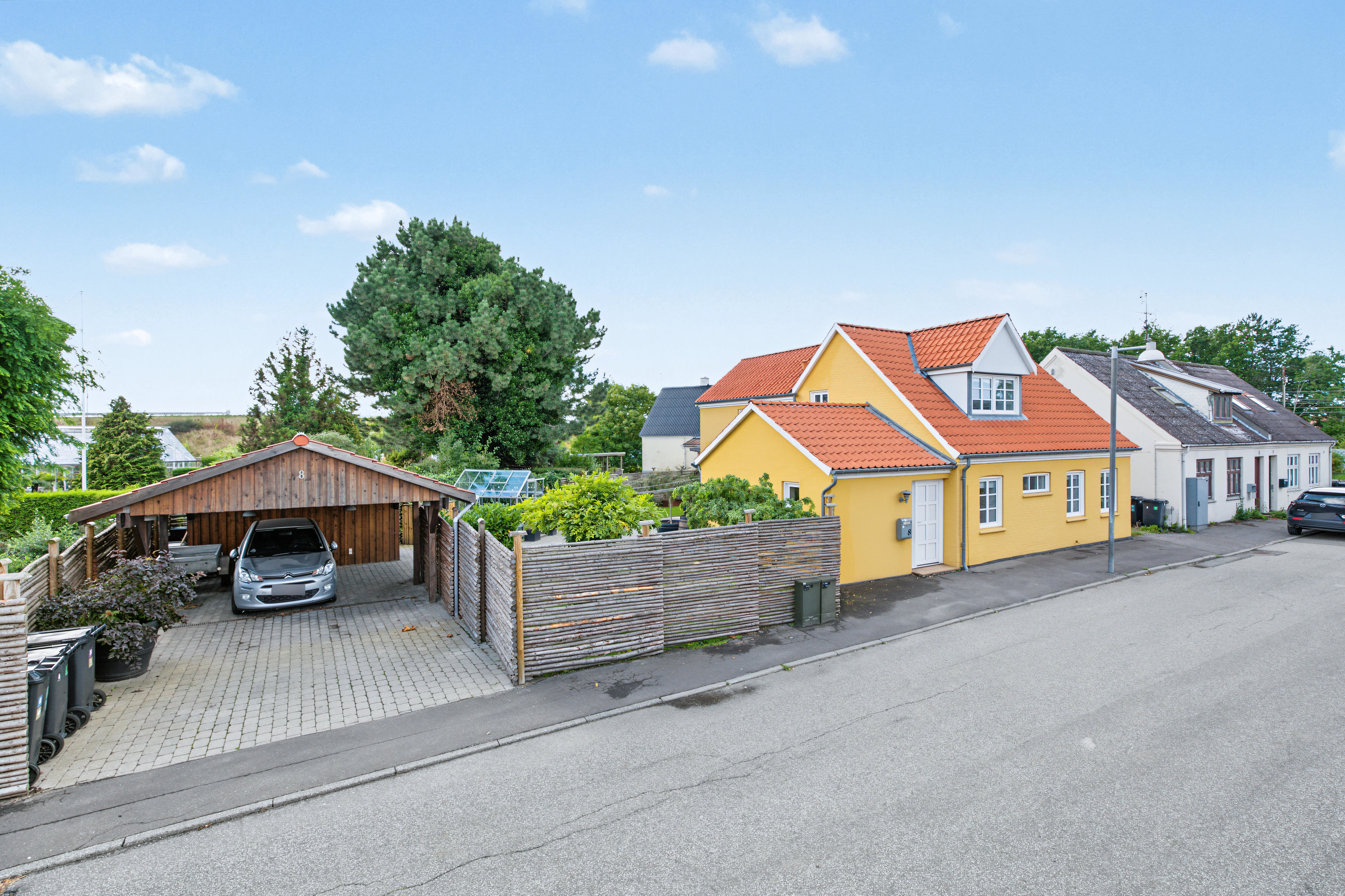 Куќа, 156 m², плац 431 m²