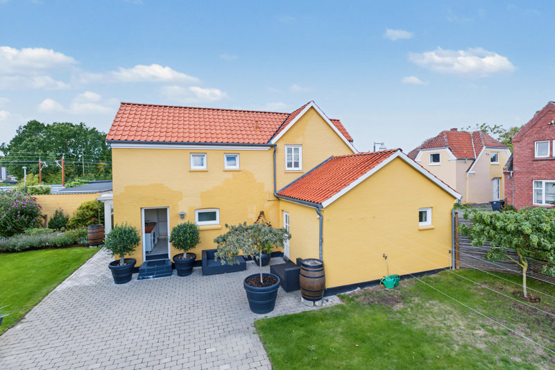 Property image number 2