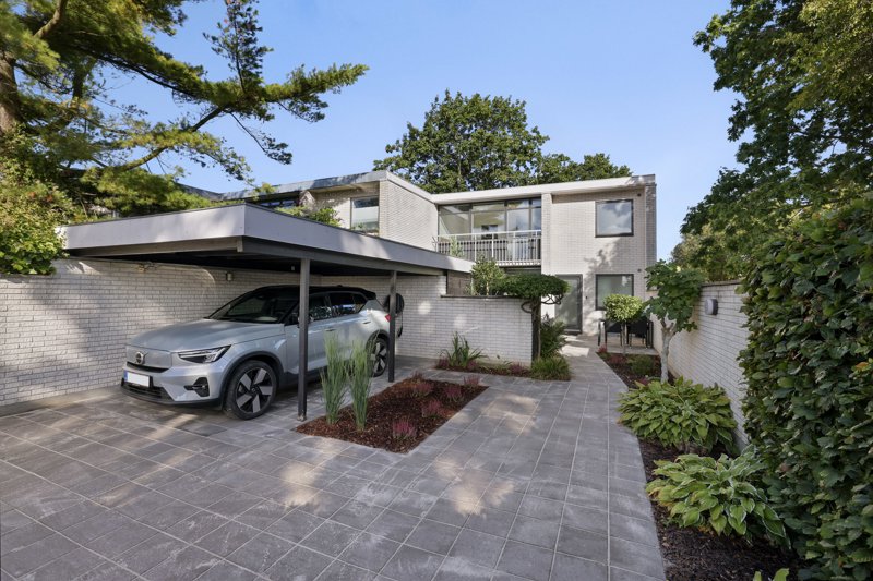 Property image number 2