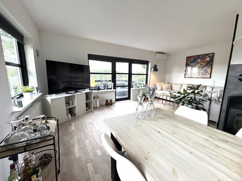 Property image number 6