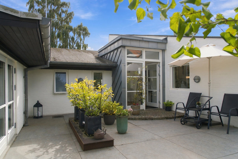 Property image number 2