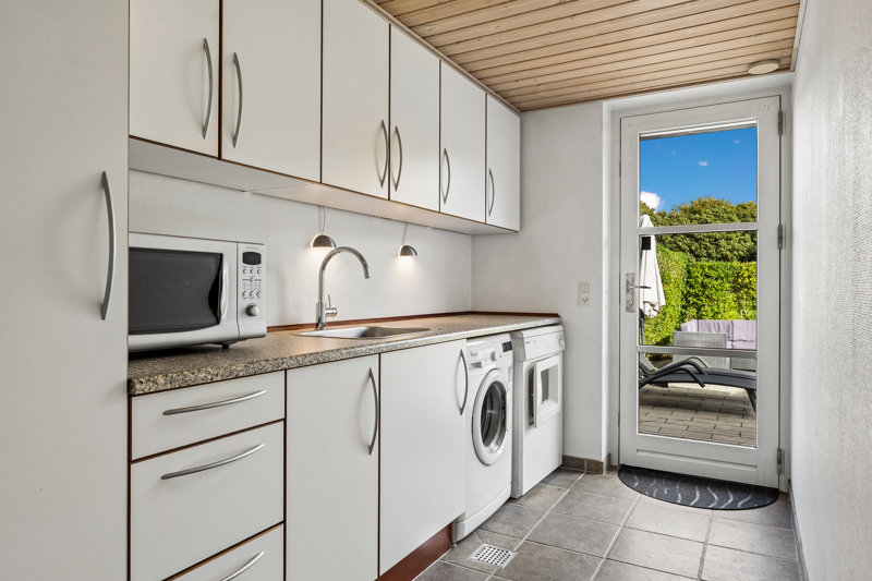 Property image number 8