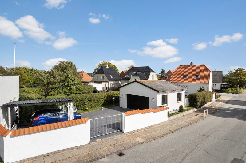 Property image number 2