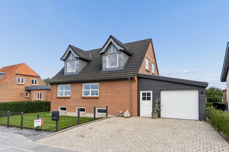 Property image number 2