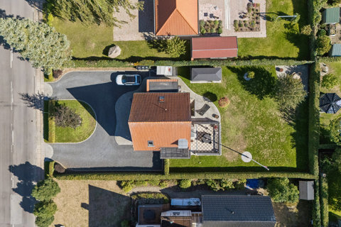 Smuk liebhavervilla få skridt fra Fruens Bøge