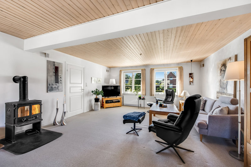 Property image number 8
