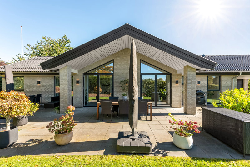 Property image number 2