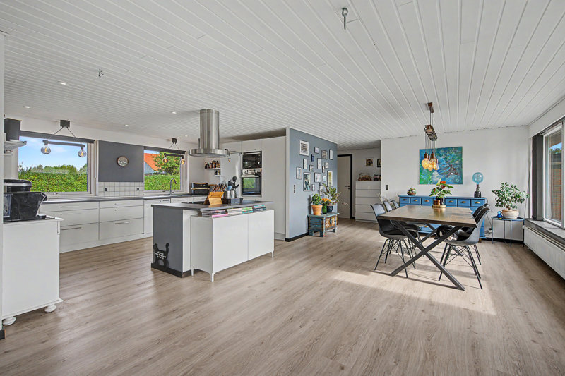 Property image number 6