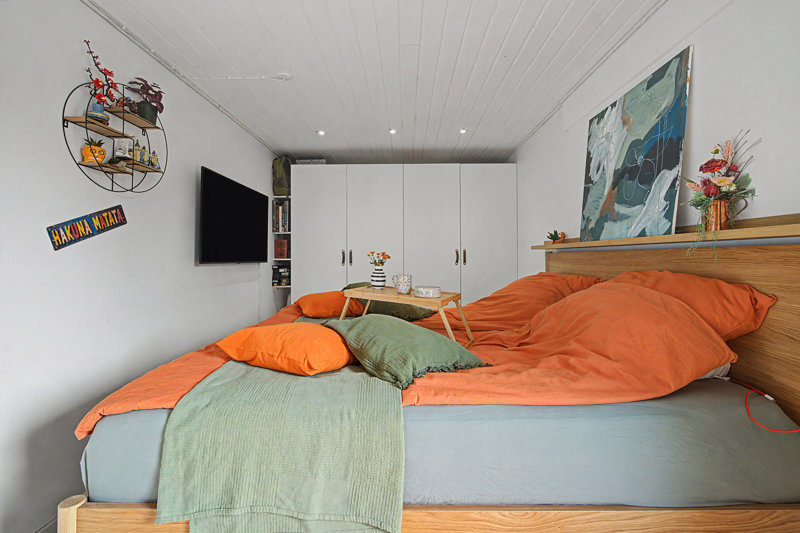 toggle-gallery-image