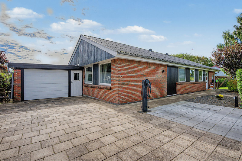 Property image number 2