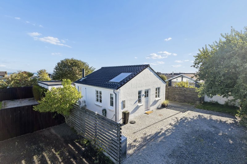 Property image number 2