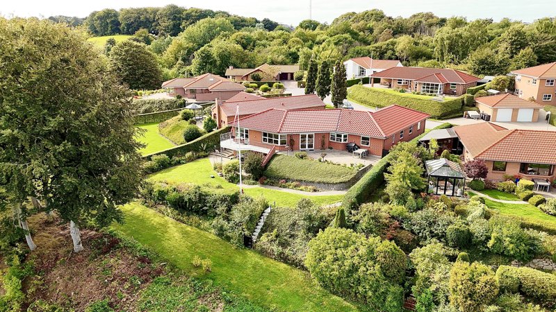 Property image number 2