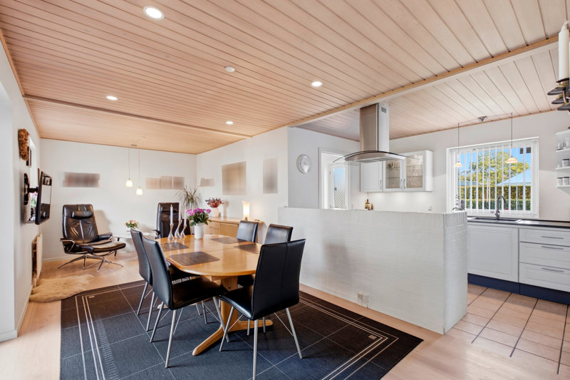 Property image number 8