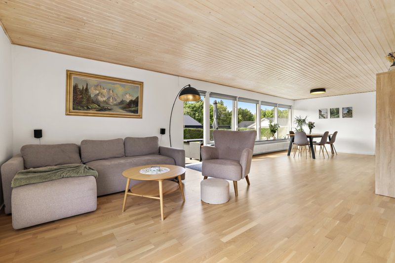 Property image number 8