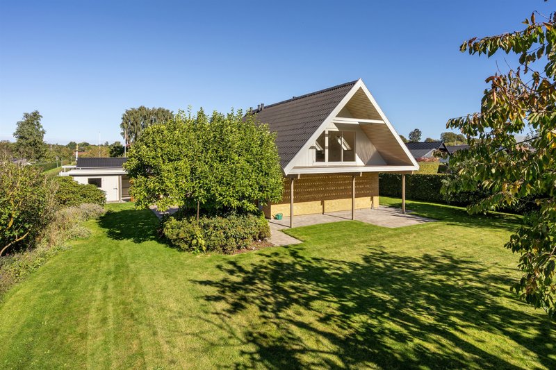 Property image number 3