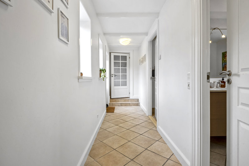 toggle-gallery-image