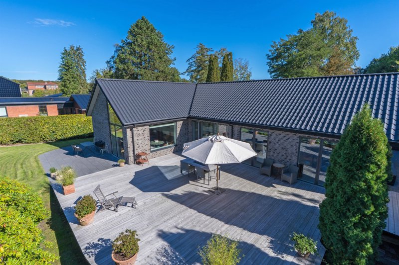 Property image number 2