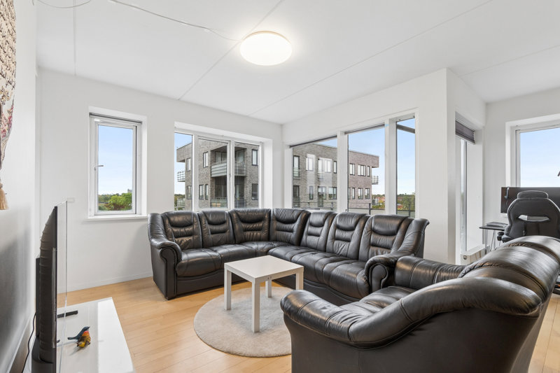 Property image number 8