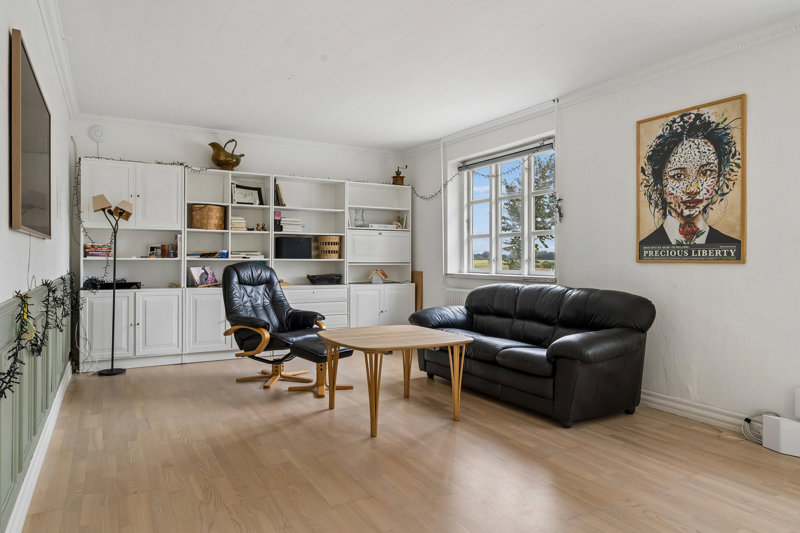 Property image number 2