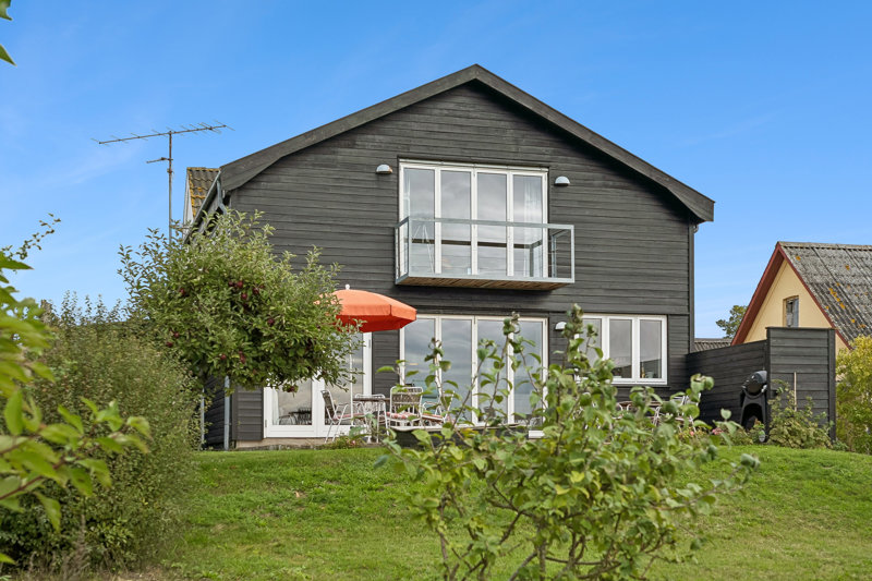 Property image number 2