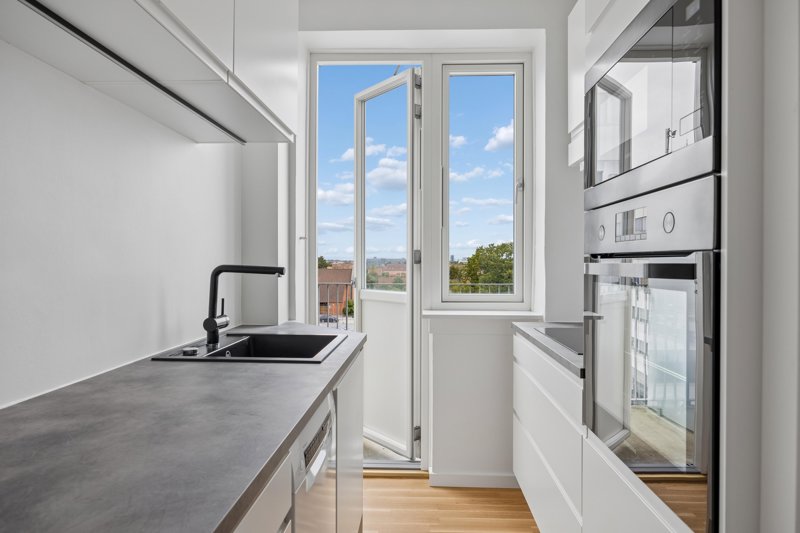 Property image number 2