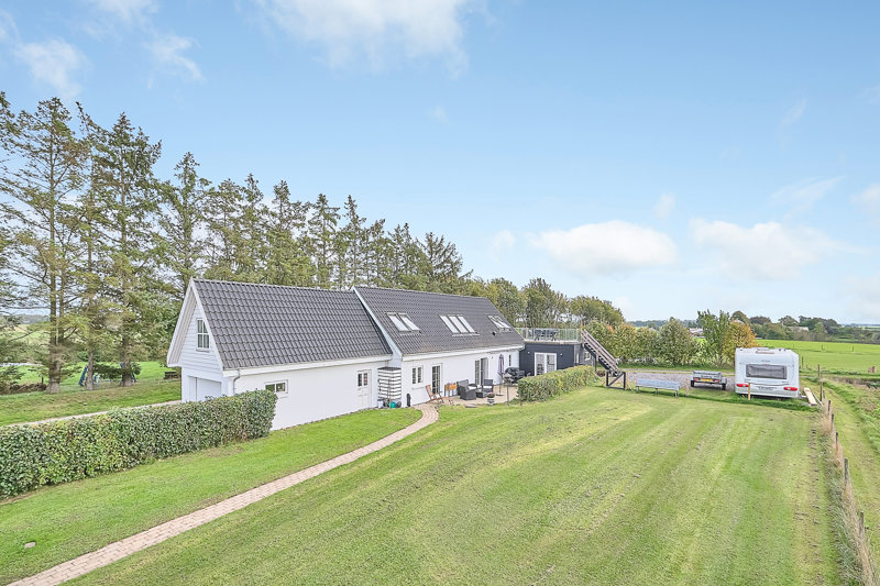 Property image number 1