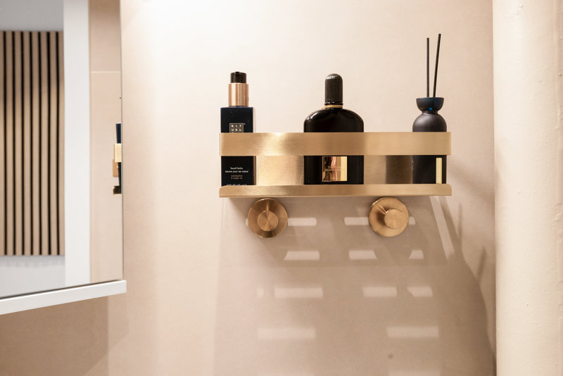 toggle-gallery-image