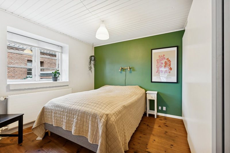 toggle-gallery-image