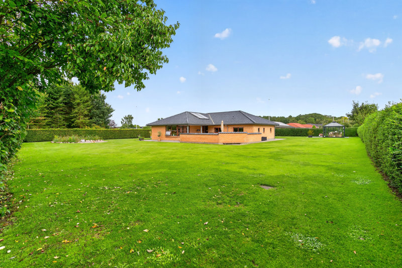 Property image number 2