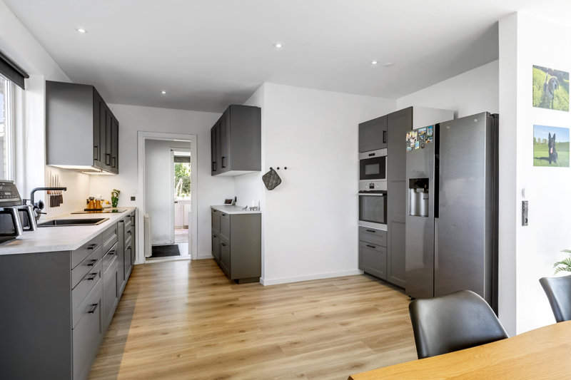 Property image number 3