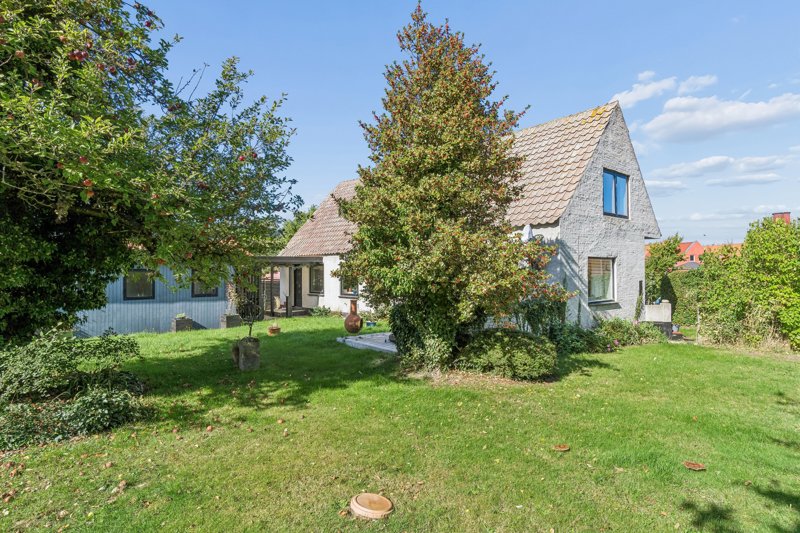 Property image number 2
