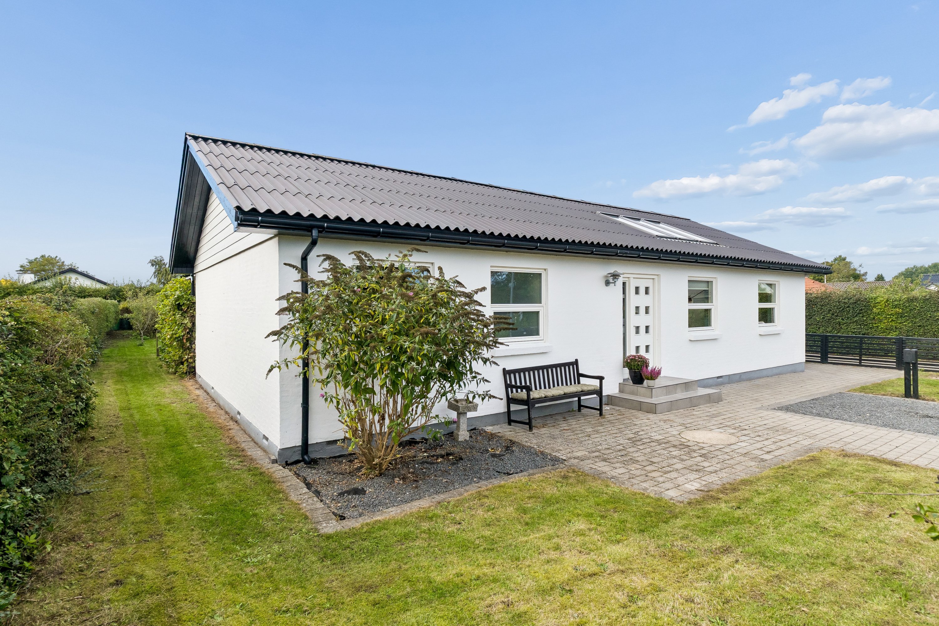 Kuća, 162 m², plac 834 m²