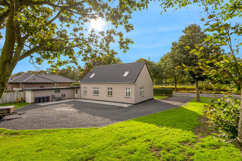 Property image number 1