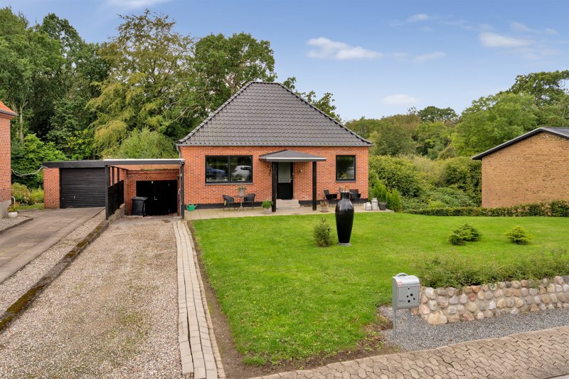 Property image number 3