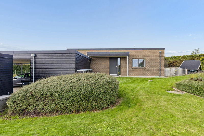 Property image number 2