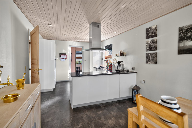 Property image number 9