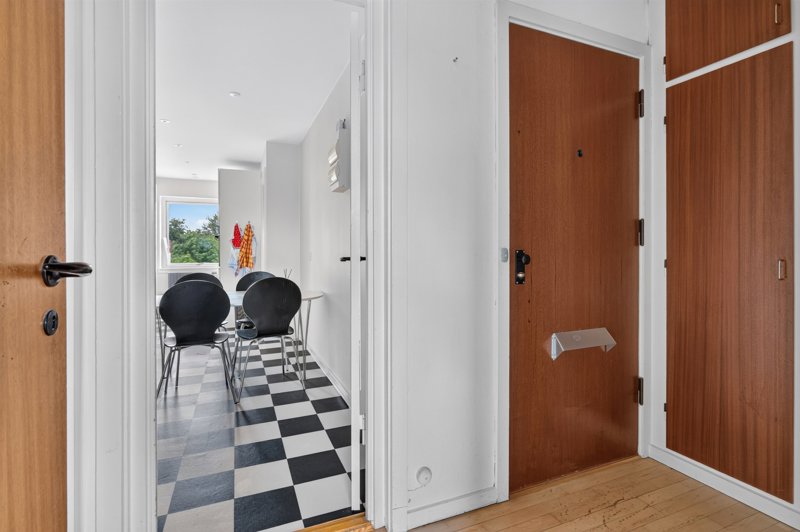 Property image number 8