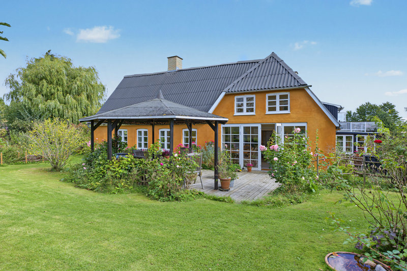 Property image number 2