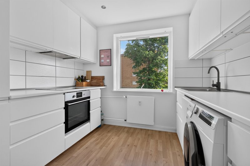 Property image number 8