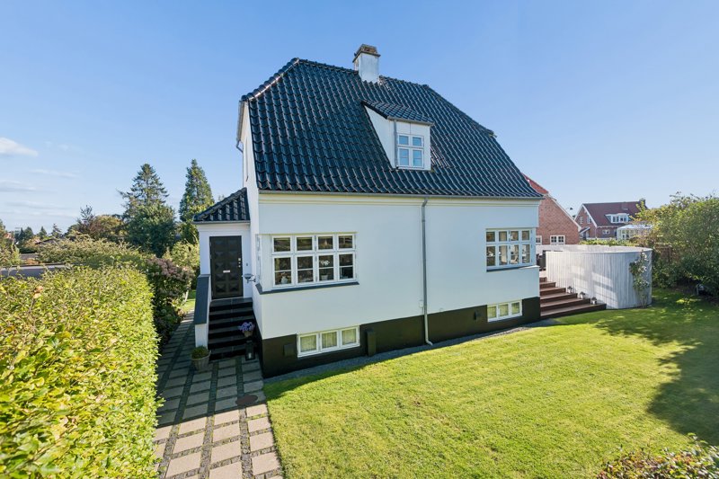 Property image number 2