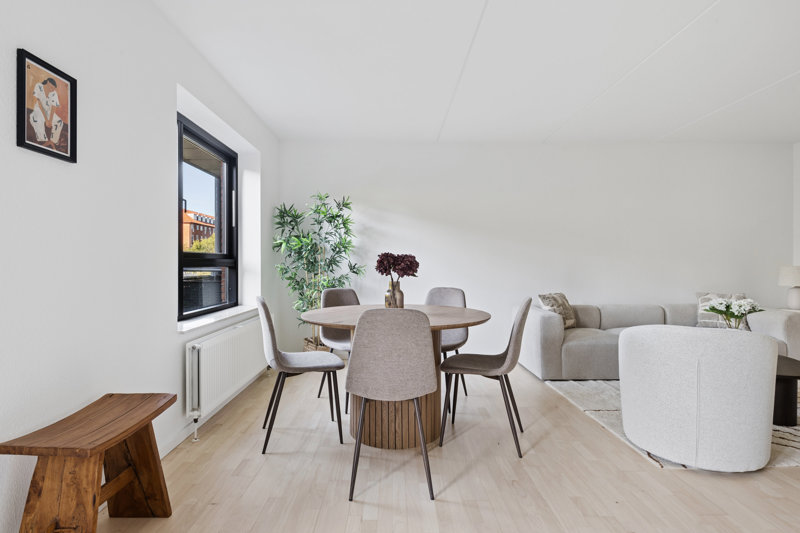 Property image number 2